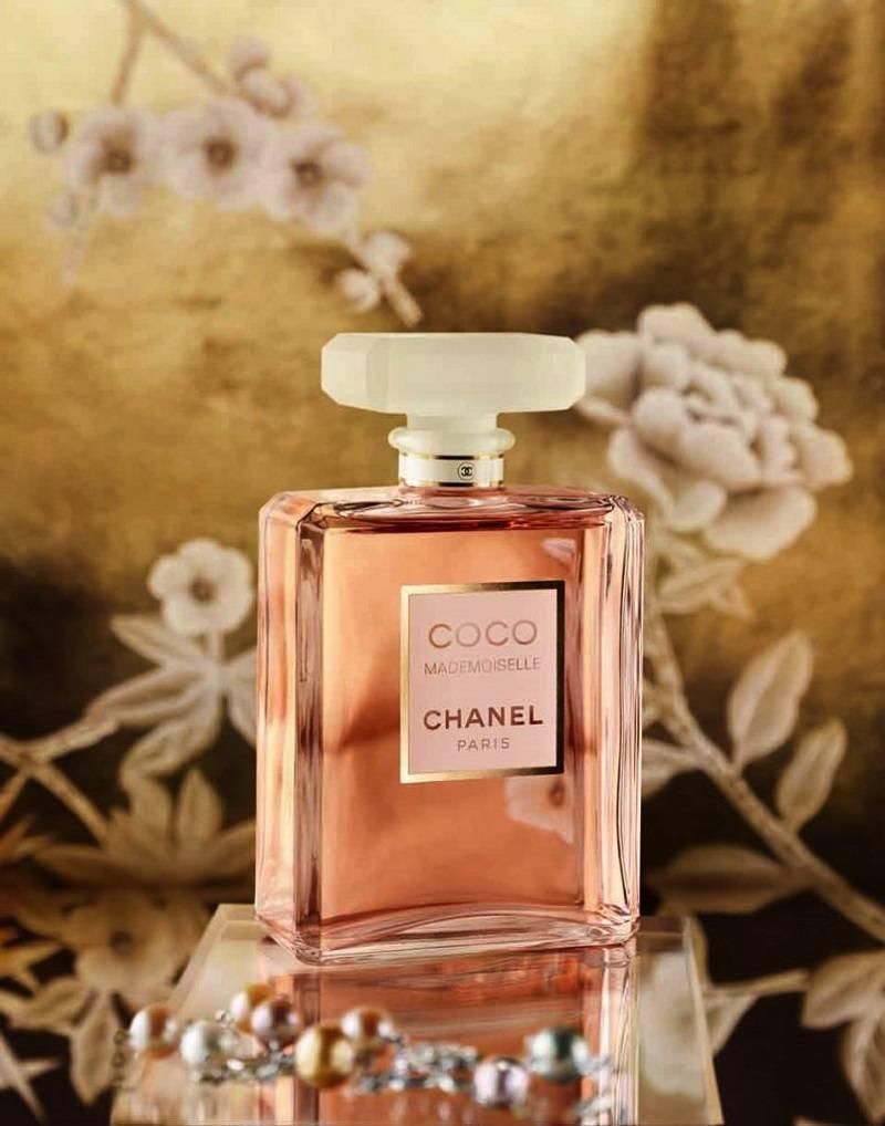 Thiết kế chai nước hoa Chanel Coco Mademoiselle EDP 50ml sang trọng