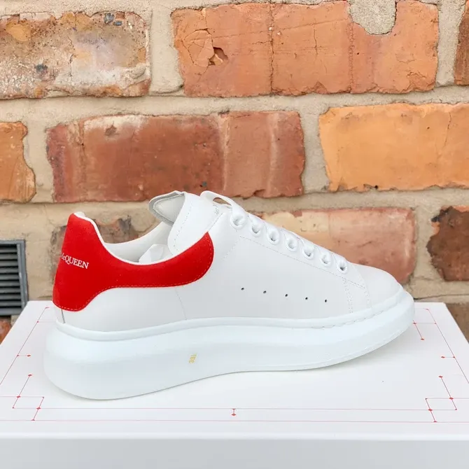 Mua Giày Sneaker Alexander McQueen Red Suede Oversized Trắng Đỏ, Giá tốt 3