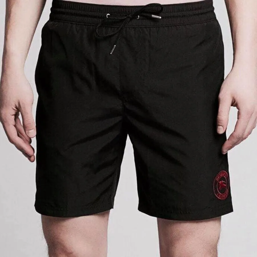 Quần Short Burberry New SS Màu Đen