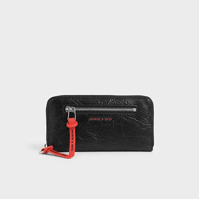 Ví Cầm Tay Nữ Charles & Keith CNK Mini Wrinkled Effect Long Wallet 10680817 Màu Đen