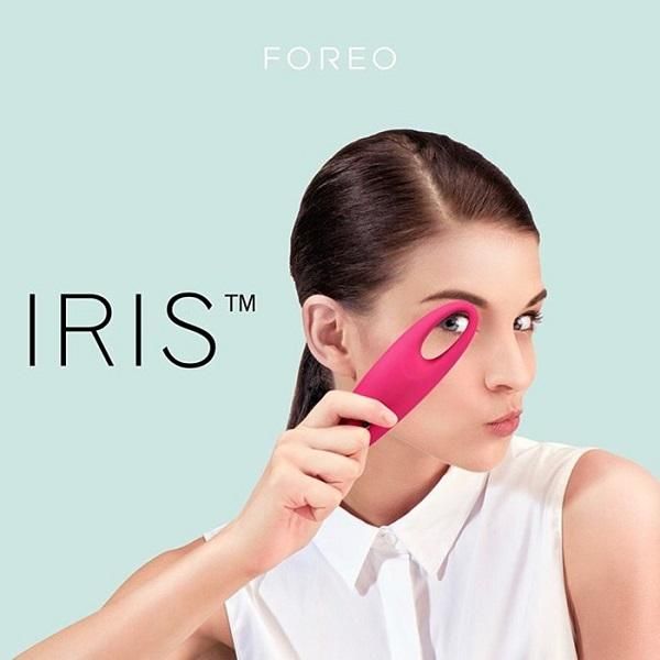 Review chi tiết máy massage mắt Foreo Iris xóa tan vết nhăn và bọng mắt - 3