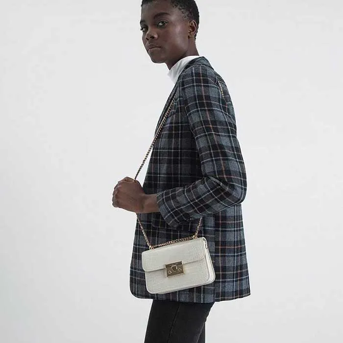 Túi Đeo Vai Nữ Charles & Keith CNK Croc-Effect Boxy Chain Strap Bag 80700998-4 Màu Trắng