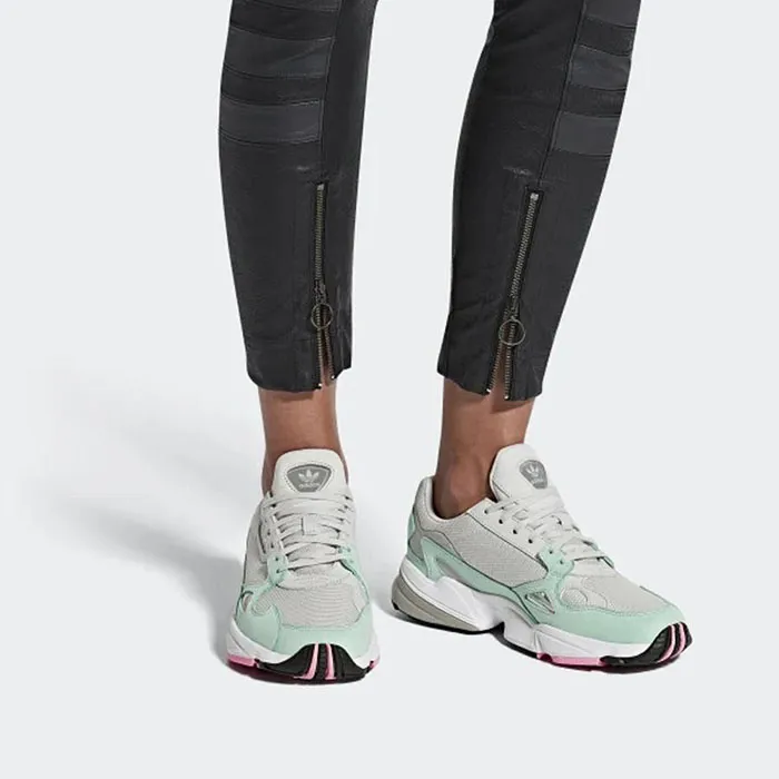 Giày Thể Thao Adidas Falcon Cho Nữ Size 38
