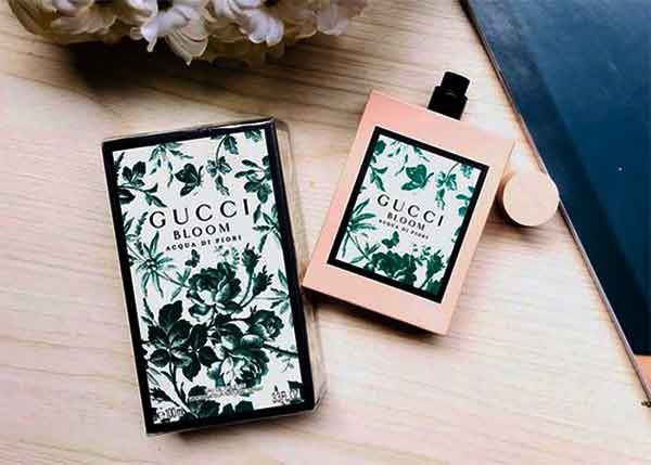 Thiết kế chai nước hoa Gucci Bloom Acqua di Fiori 100ml