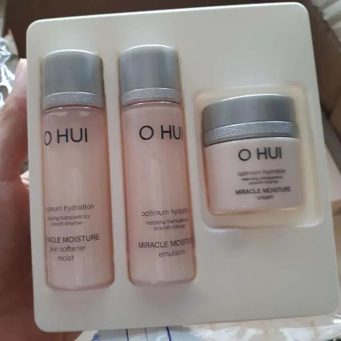 Set Mini Dưỡng Ẩm Ohui Miracle Moisture 3pcs (47ml) - Dưỡng Ẩm Căng Mượt