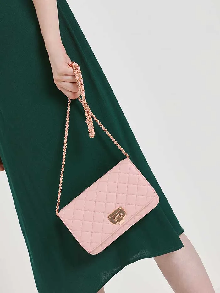 Túi Đeo Vai Nữ Charles & Keith CNK Quilted Flip-Lock Clutch 70700893 Màu Hồng