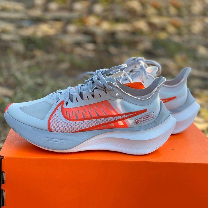 Giày Thể Thao Nike Zoom Gravity Size 36.5 1