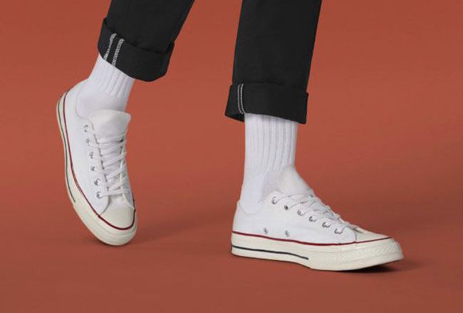 Giá 9 dòng giày Converse phổ biến nhất và cách tính size giày chuẩn xác - 10