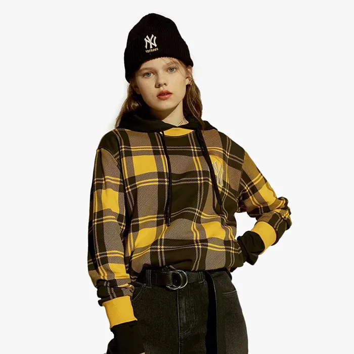 Áo Nỉ Sweater MLB Tay Dài Cổ Tròn Check Màu Đen Vàng
