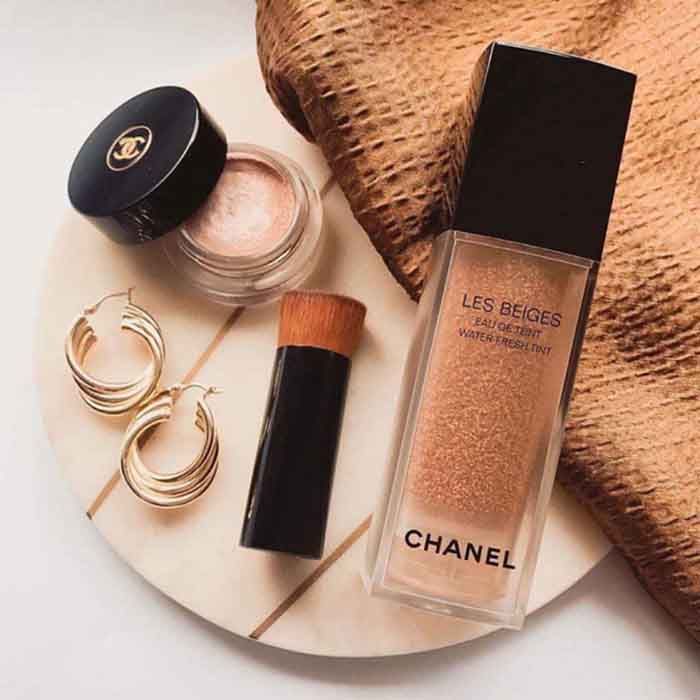 Mua Kem Nền Chanel Les Beiges Eau de Teint Water-Fresh Tint Medium Light  30ml - Chanel - Mua tại Vua Hàng Hiệu h026230