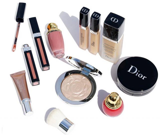 Top 8 mỹ phẩm Dior trang điểm và dưỡng da tốt nhất nên mua - 1