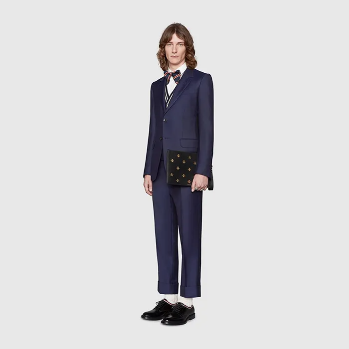 Túi Clutch Gucci Bee Star Leather Pouch Màu Đen