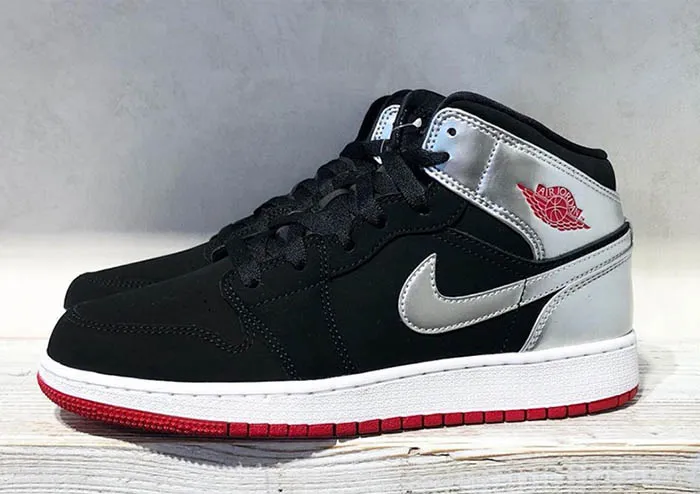 Giày Thể Thao Nike Jordan 1 Mid Black Silver Màu Đen Size 35.5 - Giày - Vua Hàng Hiệu