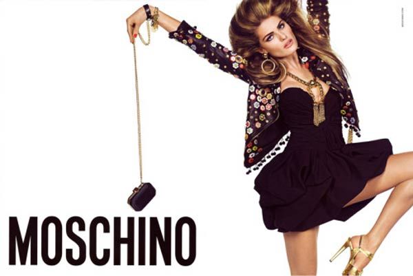 Top 10 mẫu túi xách Moschino thời trang mới nhất bán chạy - 1