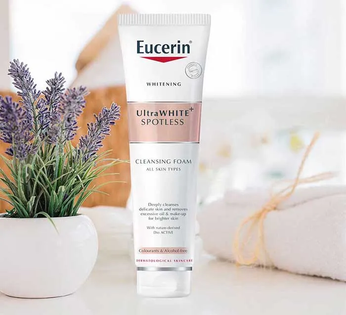 Sữa Rửa Mặt Trắng Da Giảm Nám Eucerin Ultra White Spotless Cleansing Foam 150g