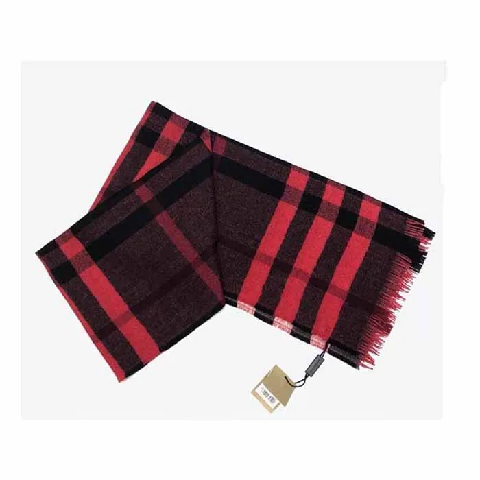 Khăn Burberry Mẫu Mới Màu Đỏ