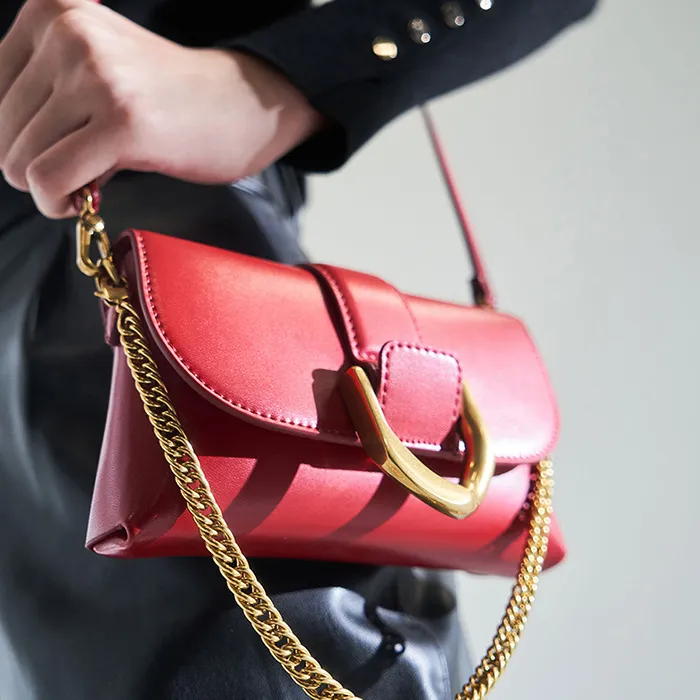 Túi Xách Nữ Charles & Keith CNK Metallic Buckle Crossbody Bag 80701096 Màu Đỏ