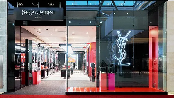 Phấn Nước Yves Saint Laurent YSL Touche Eclat Le Cushion – Màu B10 Porcelain (Tone Sáng) - Trang điểm - Vua Hàng Hiệu