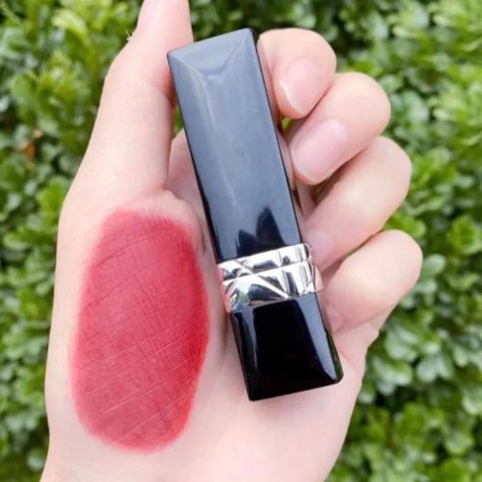 Son Dior Golden Nights 666 Matte Kisss Màu Đỏ Hồng Phiên Bản Giới Hạn