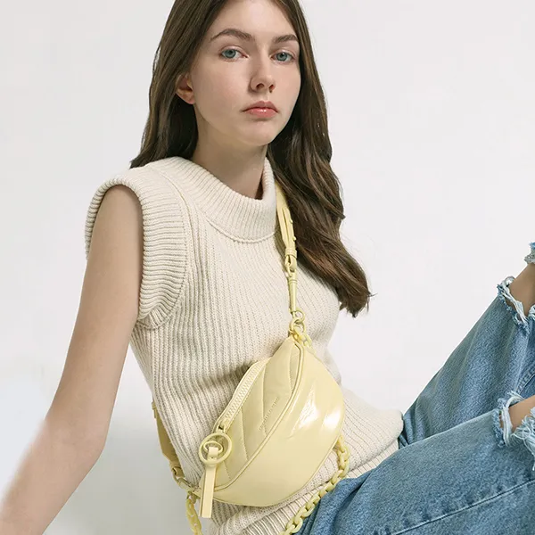 Túi Xách Nữ Charles & Keith CNK Patent Wrinkled-Effect Saddle Bag 80151004-2 Màu Vàng Chanh