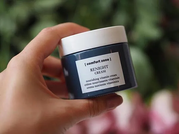 Kem Dưỡng Bổ Sung Vitamin Và Nuôi Dưỡng Da Ban Đêm Comfort Zone Renight Cream 60ml