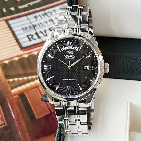 Đồng Hồ Nữ Orient Day Date SEV0W003BH