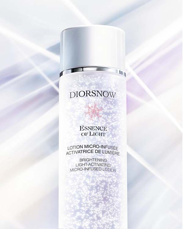 Diorsnow Essence of Light Purifying Brightening Foam  DIOR