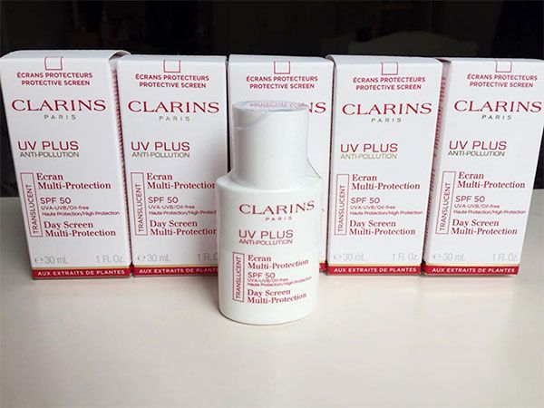 Kem chống nắng Clarins UV Plus Anti-Pollution SPF 50 Non-Tinted Không Màu 30ml