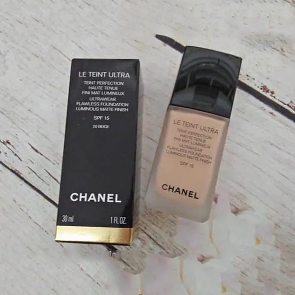 Kem Nền Chanel Le Teint Ultra Foundation Matte Finish SPF15 Tone 10 Beige Trắng sáng 30ml