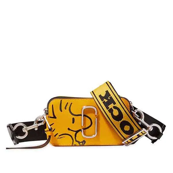 Túi Đeo Chéo Marc Jacobs Peanuts The Snapshot Crossbody Bag Màu Vàng - Túi xách - Vua Hàng Hiệu