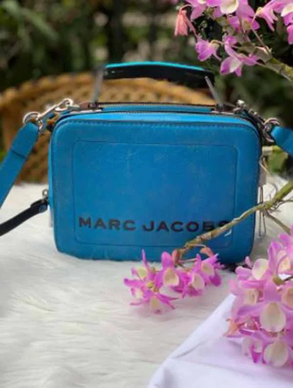 Túi Đeo Chéo Marc Jacobs The Box 20 Bag Màu Xanh Blue