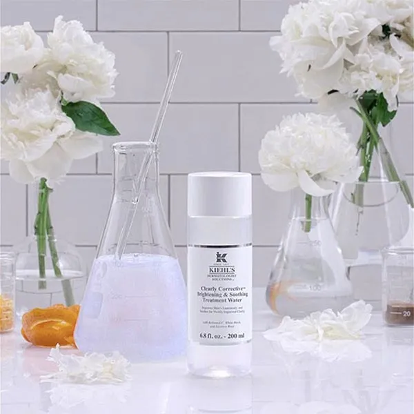 Nước Thần Kiehl's Clearly Corrective Brightening & Soothing Treatment Water 200ml