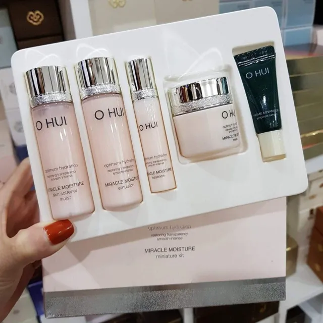 Set Dưỡng Da Sáng Mịn Ohui Miracle Moisture Miniature 5 Món