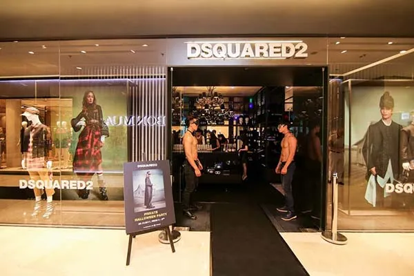 Dép Xỏ Ngón DSquared2 Ss2020 Màu Đen Quai Đỏ Size 42 - Dép - Vua Hàng Hiệu