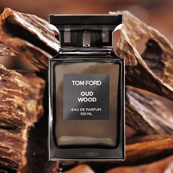 Combo Tom Ford (Nước Hoa Oud Wood 50ml + Son TF 24 Đỏ Đất) - 3
