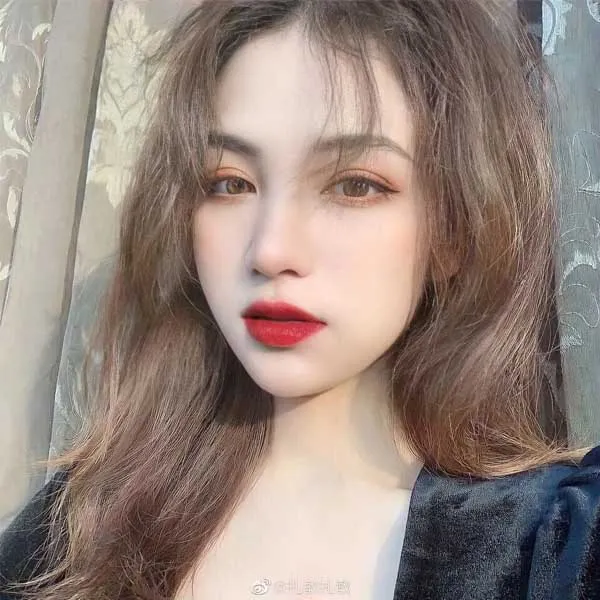 Son Yves Saint Laurent YSL Slim 204 Rouge Pur Couture The Slim Glow Matte Màu Đỏ Mận