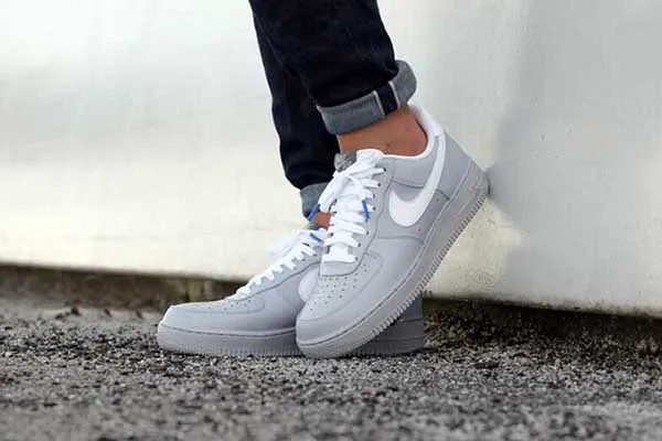 Giày Thể Thao Nike Air Force 1 Low Wolf Grey White Màu Xám