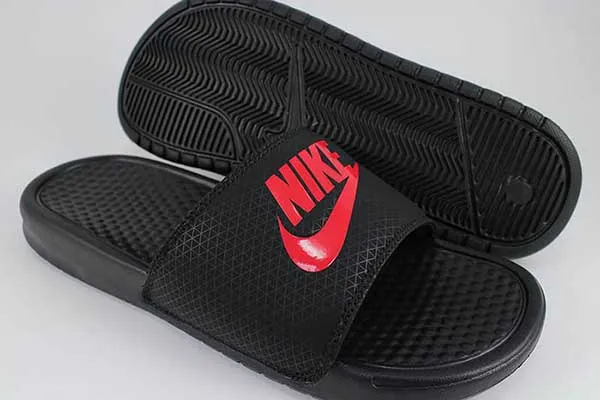 Dép Nike Benassi JDI Black/Red Màu Đen Size 37.5