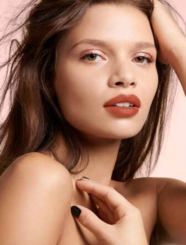 Son Yves Saint Laurent YSL Rouge Pur Couture The Slim Glow Matte 210 Nude Our Of Line Màu Cam Đất