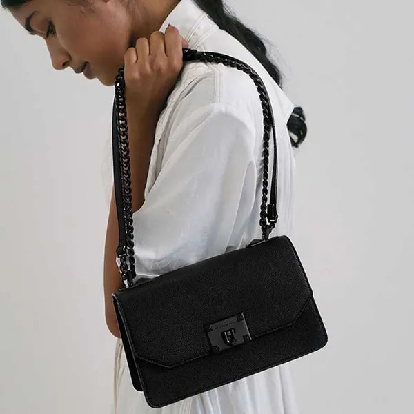 Túi Đeo Vai Nữ Charles & Keith CNK Metallic Push-Lock Crossbody Bag 80781347-3 Màu Đen