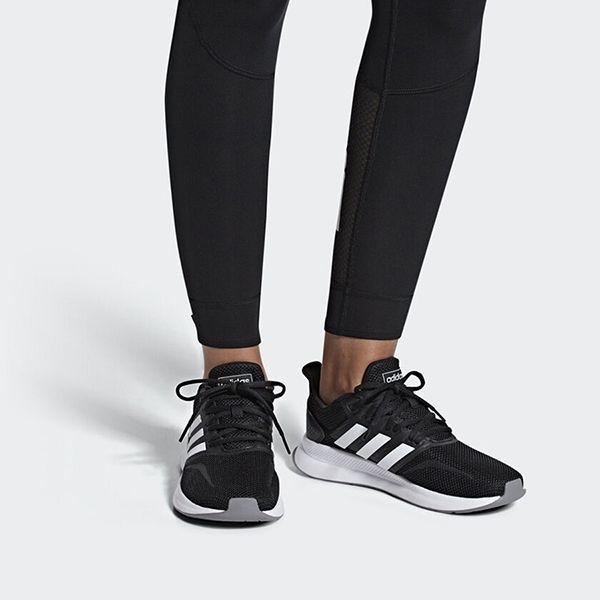 Giày Thể Thao Adidas Runfalcon Màu Đen Trắng Size 42 - 1