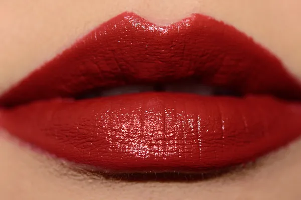 Son Nars Mona Audacious Màu Đỏ Đất