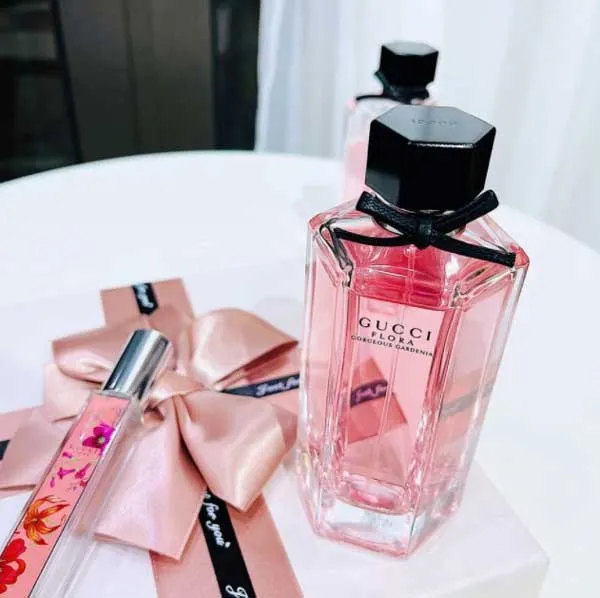 Review 3 chai nước hoa Gucci Flora cho nữ mùi thơm tinh tế và sang trọng
