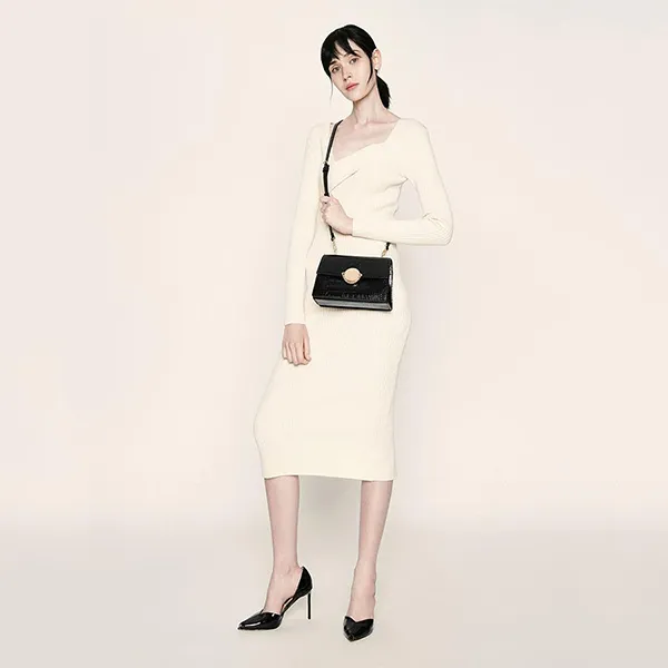 Túi Đeo Chéo Nữ Charles & Keith CNK Croc-Effect Chain Link Crossbody Bag 80270441-1 Màu Đen