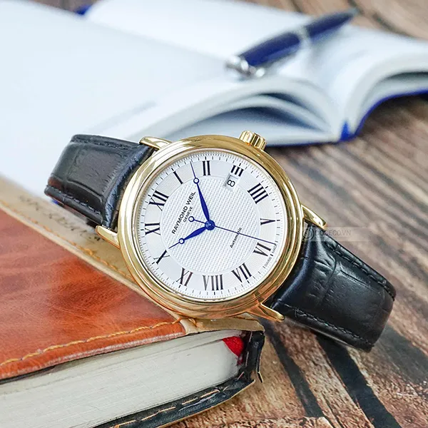 Đồng Hồ Nam Raymond Weil Maestro 2837-PC-00659