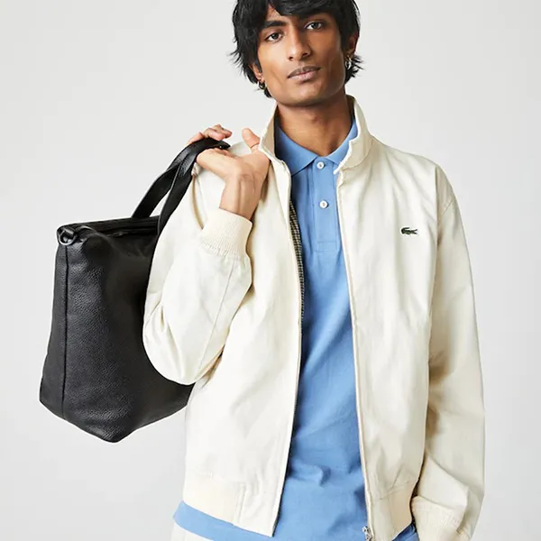 Túi Xách Lacoste Men’s Soft Matte Detachable Shoulder Strap Weekend Bag Màu Đen