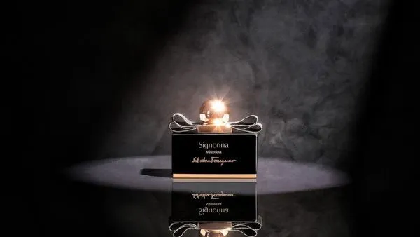 Gift Set Nước Hoa Salvatore Ferragamo Signorina Misteriosa EDP