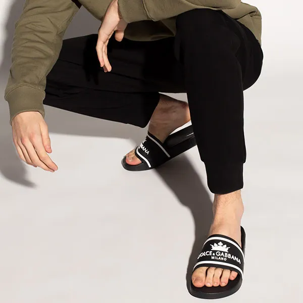 Dép Dolce & Gabbana D&G Slides With Logo Màu Đen