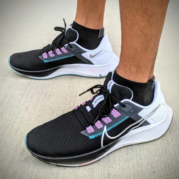 Giày Thể Thao Nike Air Zoom Pegasus 38 Màu Đen