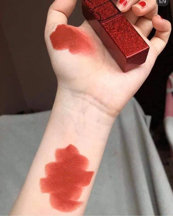 Son Nars Studio Audacious Lipstick Rouge 54 Mona Limited Màu Đỏ Đất